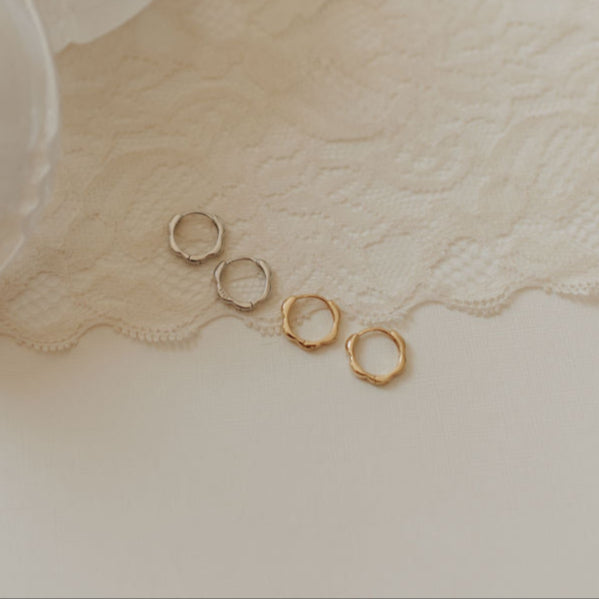 Lola Floral Hoops
